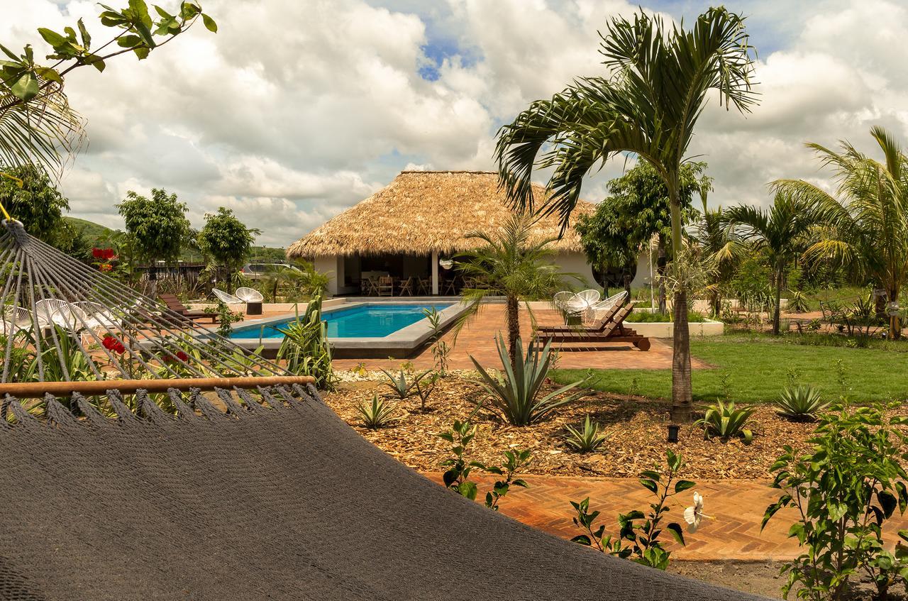 Malibu Popoyo Hotel Exterior photo